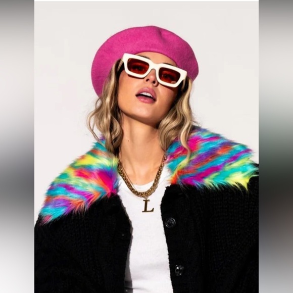 Dressed in LALA Pink Beret with Rainbow Faux Fur Collar - Picture 1 of 5